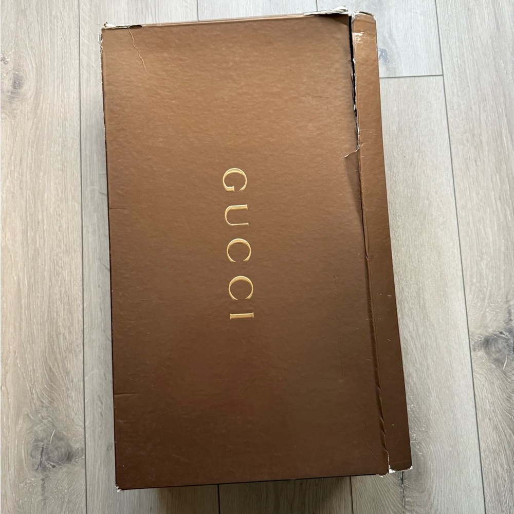 Gucci Beige GG Canvas Monogram Heeled Boots. Size 36 B. Good condition - Picture 16 of 16